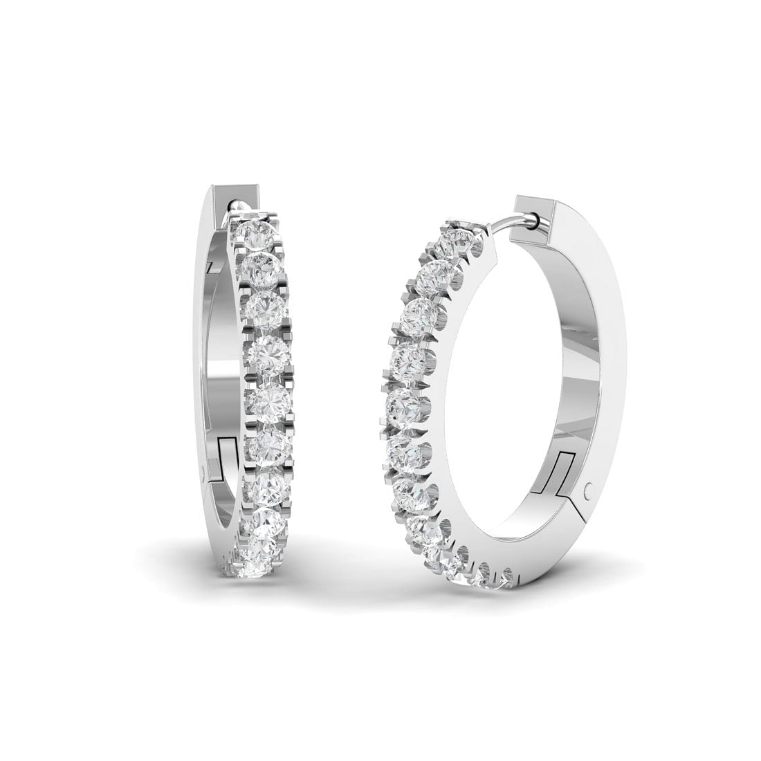 18k White Gold Circle Diamond Stud Earrings for wedding